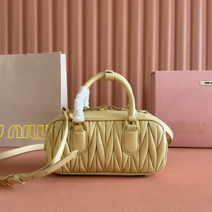 ARCADIE MATELASSÉ BAG 22 BEIGE IN CALFSKIN