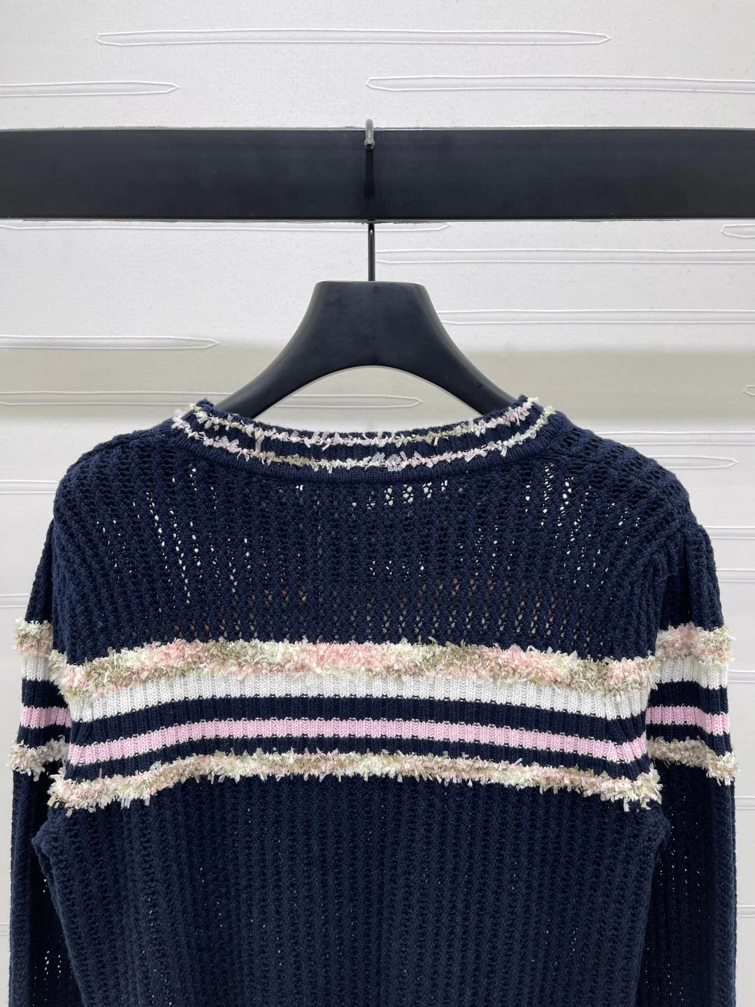 CHANEL 25S LONG SLEEVE OPEN-KNIT SWEATER STYLE 162