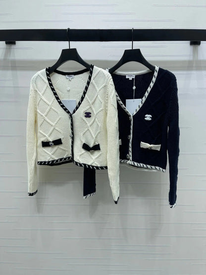 CHANEL 25S CARDIGAN STYLE 198