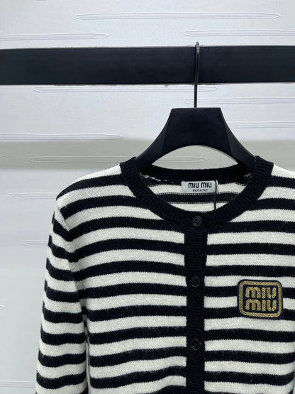 MIUMIU CARDIGAN STYLE 458
