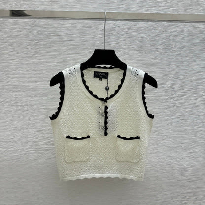 Chanel 2026 Lace Hollow-Out Round Neck Knitted Vest Cardigan Wool 132747