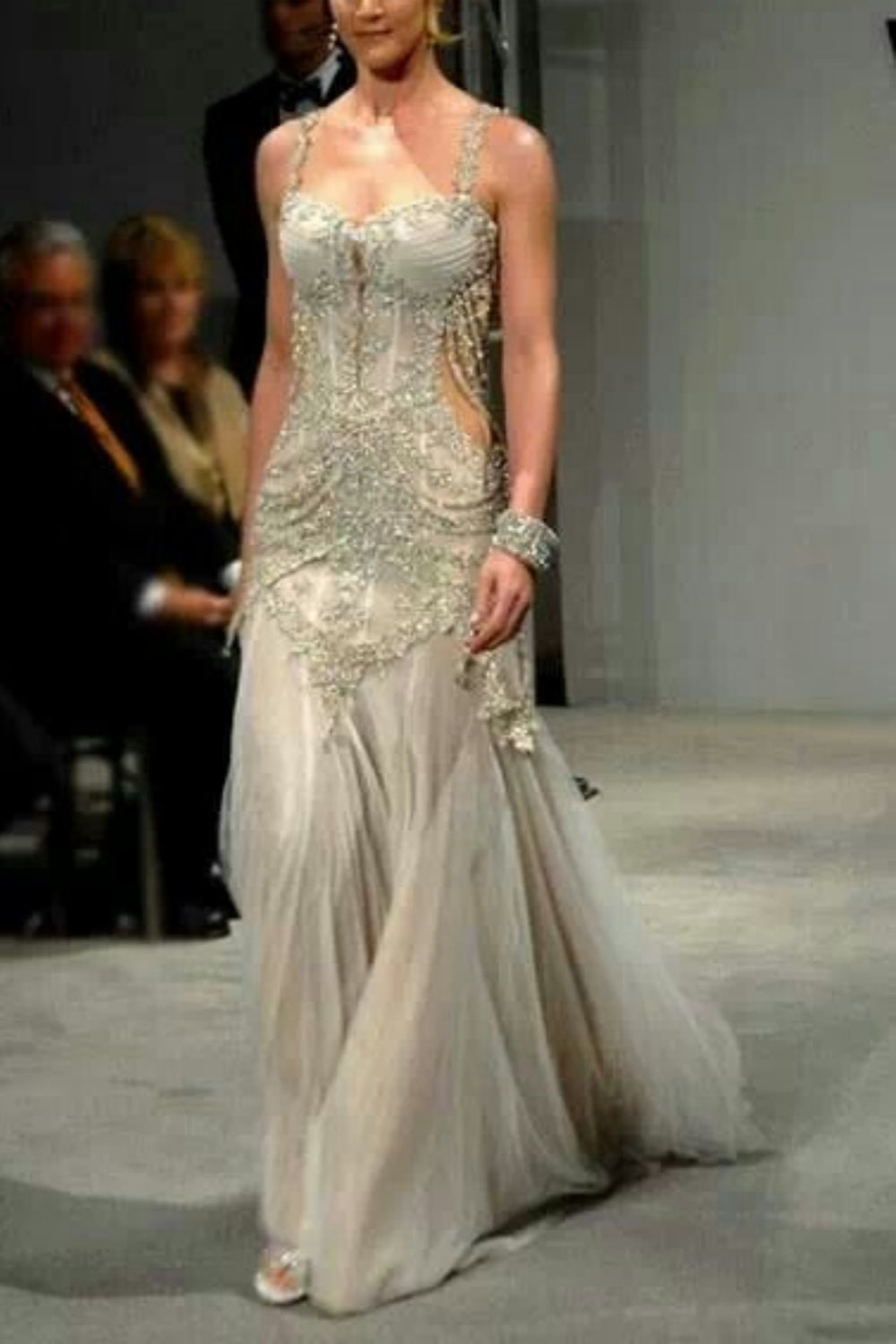 formaldressy--Ivory white wedding dress exquisite beaded long open back tulle prom dress wedding dress gh5468